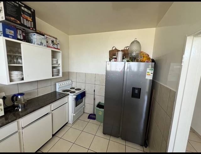 2 BEDROOM APARTMENT FOR SALE IN BEDFORD GARDENS